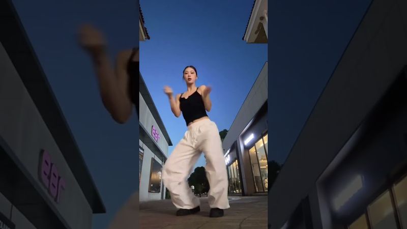 Shake It To The Max (FLY) (Remix) [MOLIY, Shenseea, Skillibeng] #dance cover