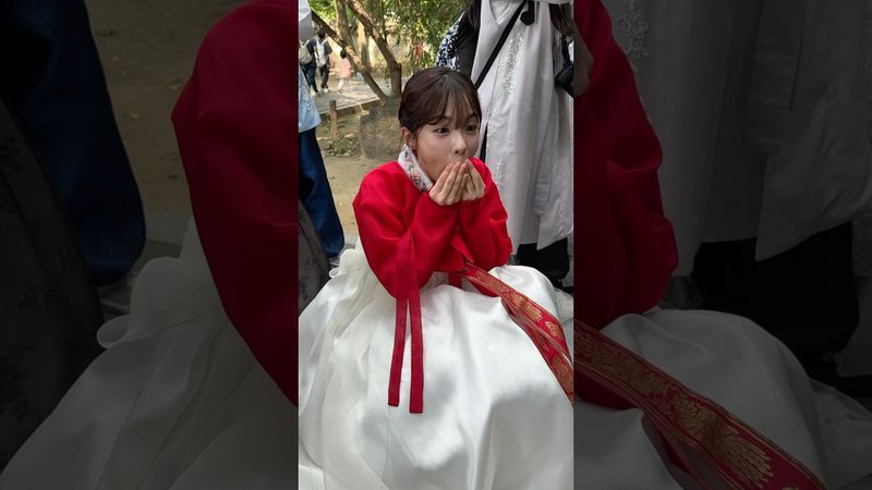 多慧看到粉絲在求婚吃瓜的同時也緊張到不行！太可愛了 @lee_dahye #李多慧 #이다혜 #啦啦隊 #cheerleader #棒球 #baseball #台湾野球チア #台湾野球 #치어리더