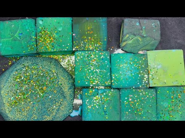 Dye Teal & Green Chalk with Green Reform