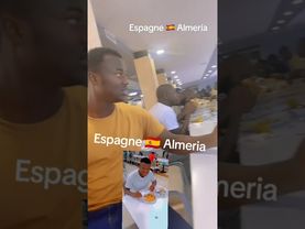 Los jóvenes almerienses comen muy bien y GRATIS