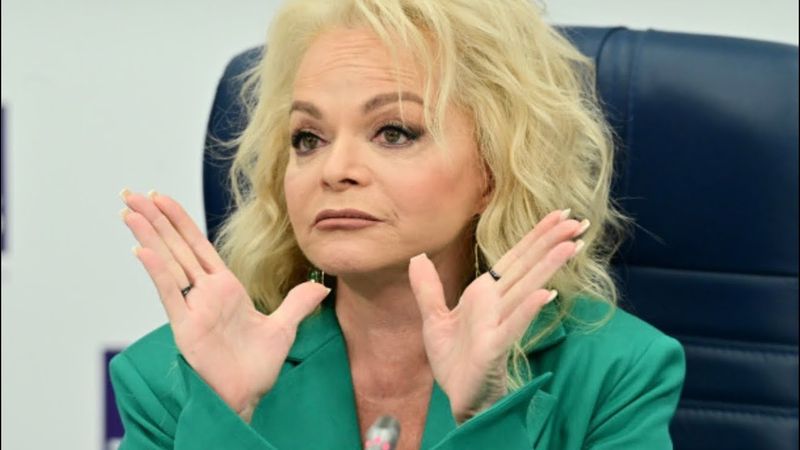 Депутат Госдумы призвал вернуть деньги проигравшей суд Долиной Лурье