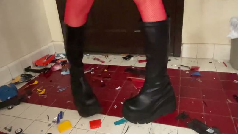 Woman Crushing Model Cars 31