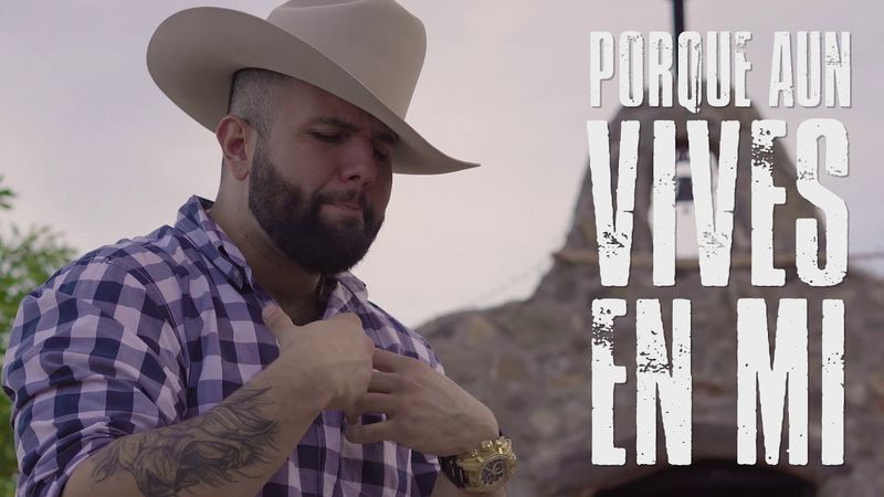 Carin Leon - ESTOS TRAGOS VAN POR TI (Lyric Video)