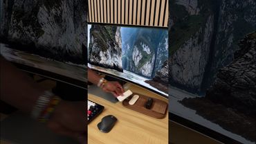 The 49 inch Samsung Odyssey G9 is insane! Better than a 2 monitor setup #desksetup #ultrawidemonitor