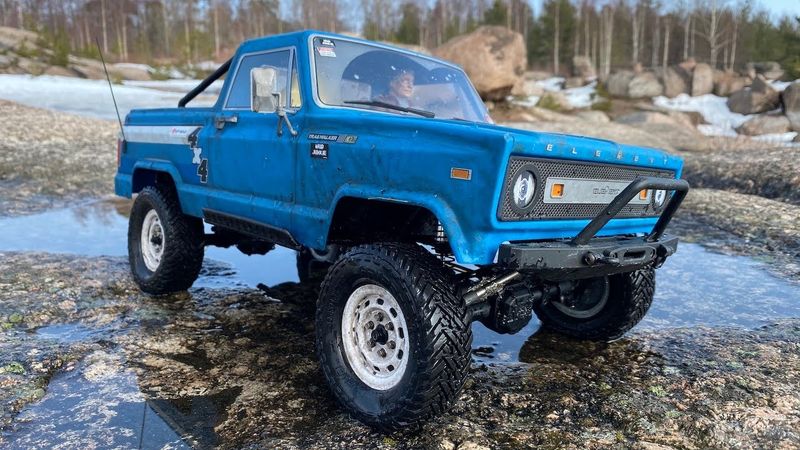 Element Enduro Trailwalker Rock Crawling