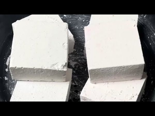 Gritty Blocks of Chalk