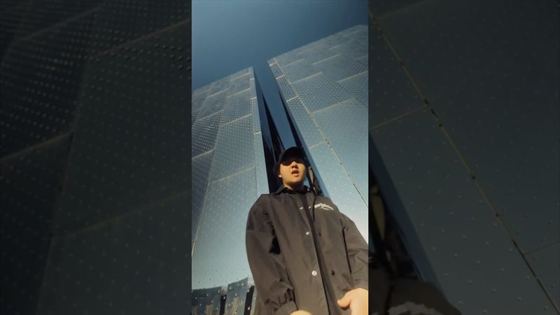 Уже в эту пятницу Baho Khabi выпустит свой новый трек «Золото». Ждём премьеру!