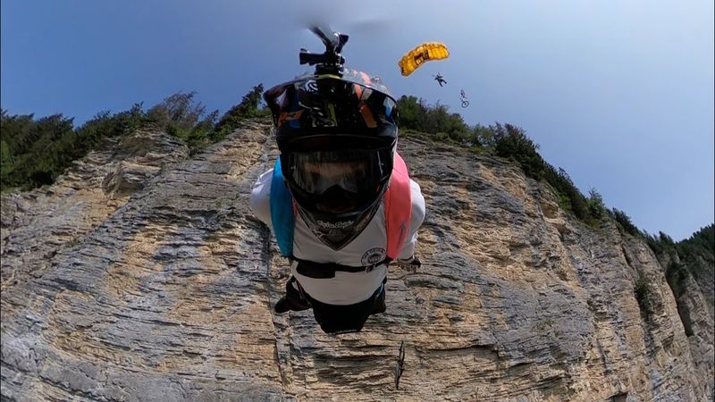 Worlds first Two way mountain bike BASE jump!??