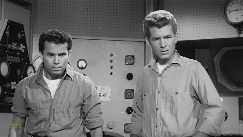 Missile to the Moon (1958) Lunar She-Devils Lure Earthmen to their Doom!