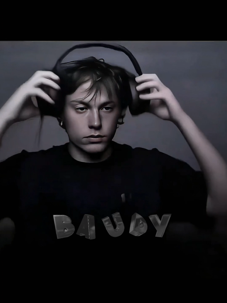 #Cardigan > #foryou #fyp #sadsongs #slowedsongs 