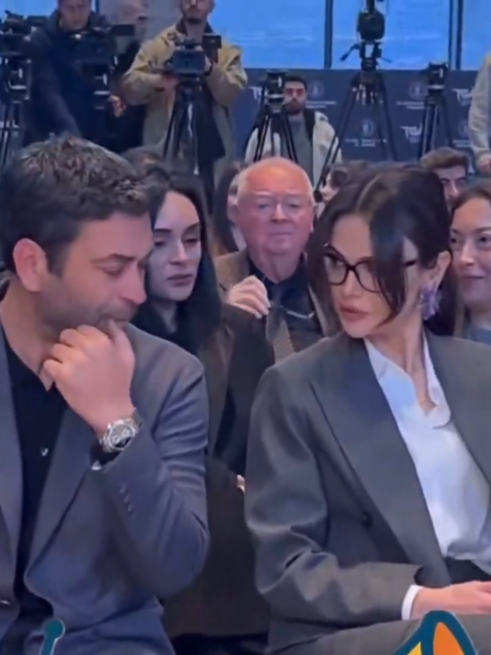 Hareketler aynı.😍 #alyacihan #uzakşehir #cihanalyaedit #cihal 