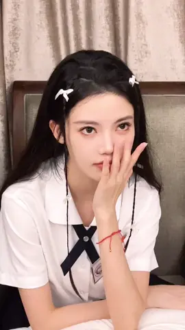 [DY] Đừng để mọi người nghỉ giải lao giữa các tiết học nhé ! #tontran...