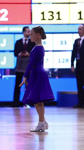 #бальныеспортивныетанцы #бальныетанцы #dance #ballroomdance #shorts #...