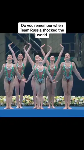 Synchronized swimming at its finest! 👀 #olympic Gold medal - TOKYO 20...