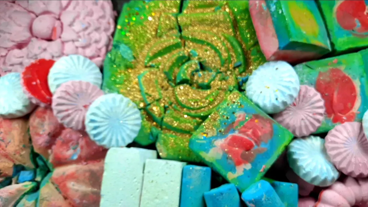 Dual Tone Dusty Happiness 😊