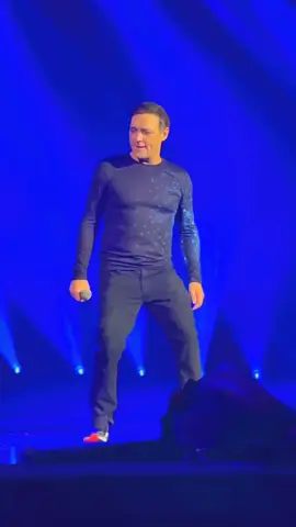 Медленно уходит осень!🍂 #ностальгия90х #юрашатунов #всемпривет #детст...