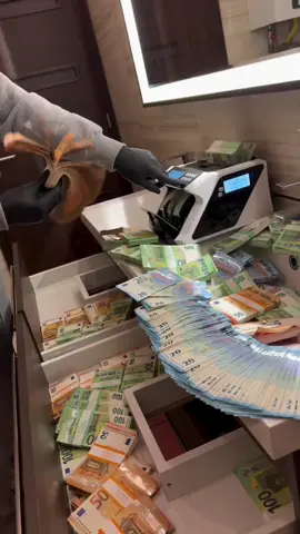 Luxury Lifestyle 💸  #luxury #money #rich #motivation #success 