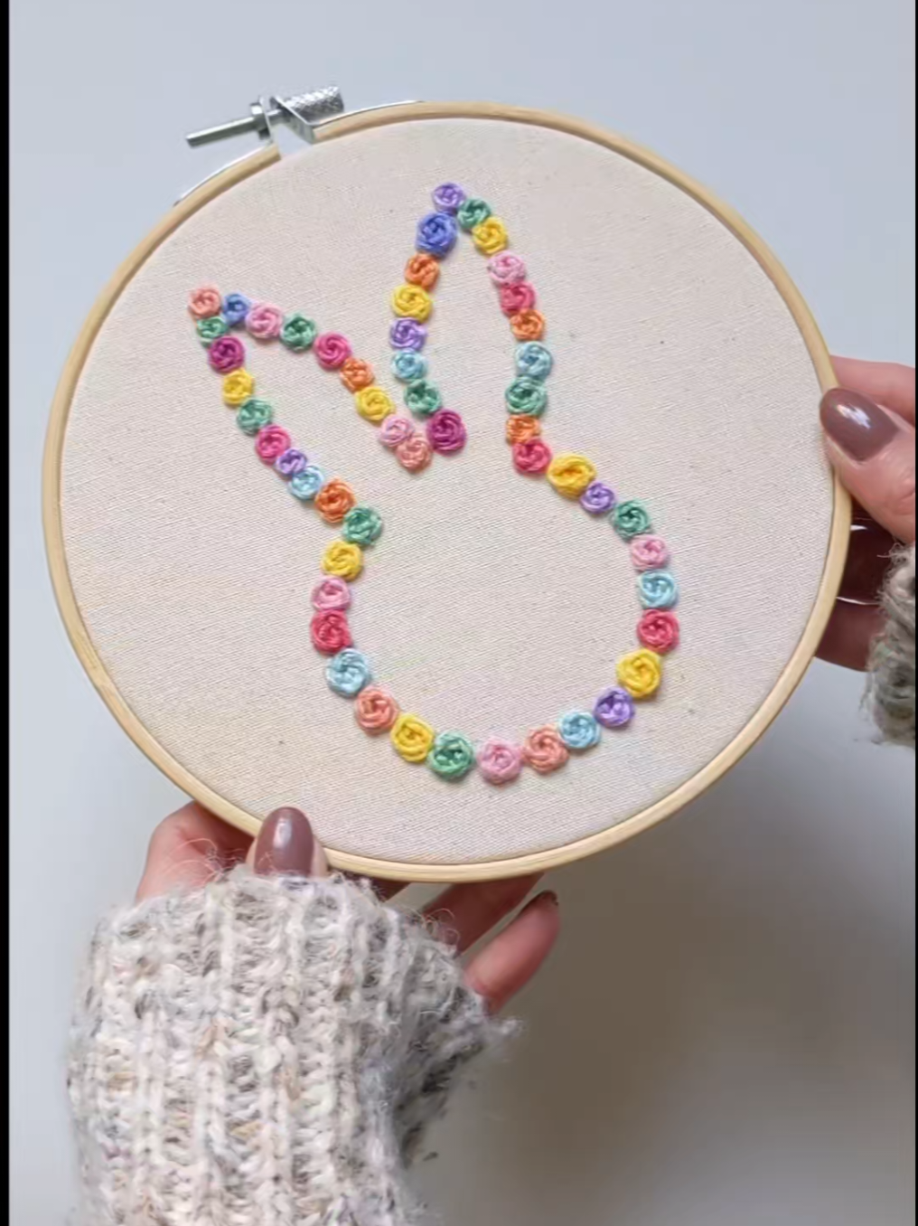 Here's how to stitch a Woven Rose #embroidery #handembroidery #embroi...