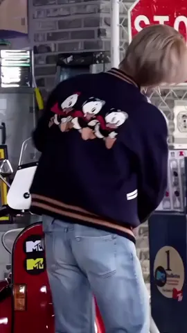 Jimin duality is out of this world!  🌌🌌🌌 #jimin #parkjimin #btsjimin ...